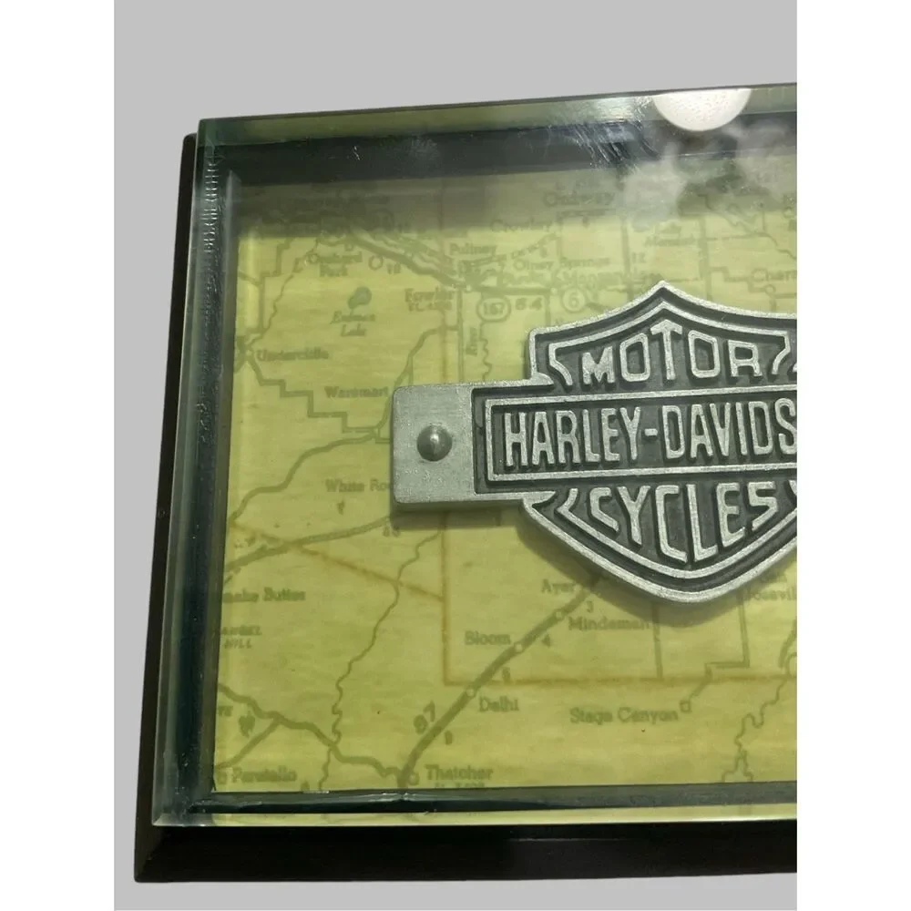 Vintage Hallmark Harley Davidson Motor Plastic Bar & Shield Logo /Paper weight *